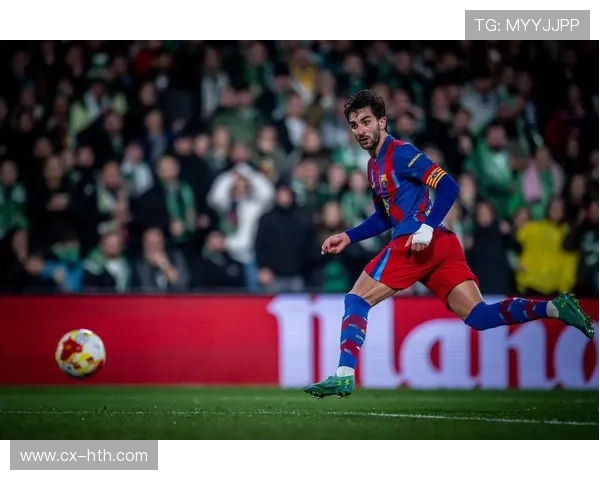 费兰托雷斯连续射门测试对方门将,巴萨强攻不止 费兰托雷斯连续射门测试对方门将,巴萨强攻不止